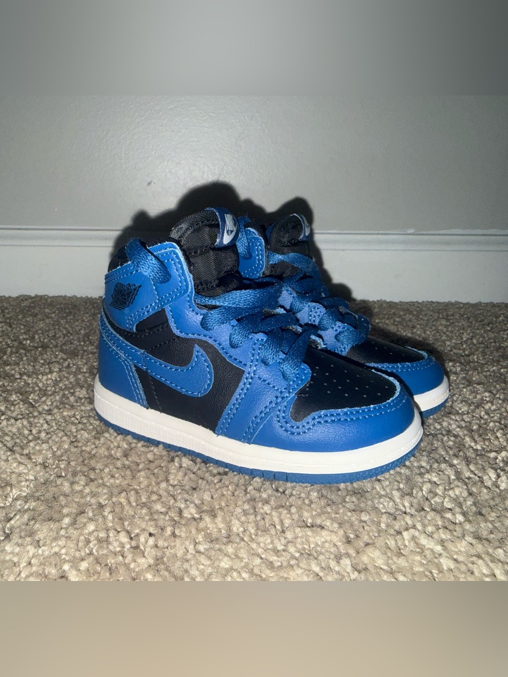 Toddler's Jordan 1 Retro High OG Dk Marina Blue/Black-White - Size 6C